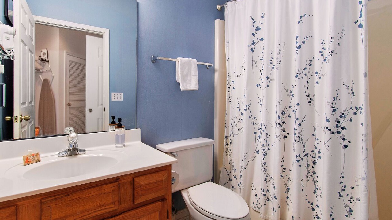 Photo of Bathroom in Sea Trail