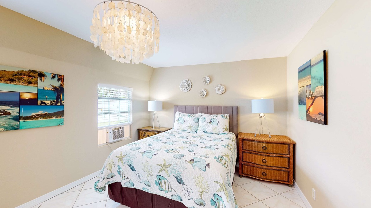 Photo of Bedroom in Sunset Beach