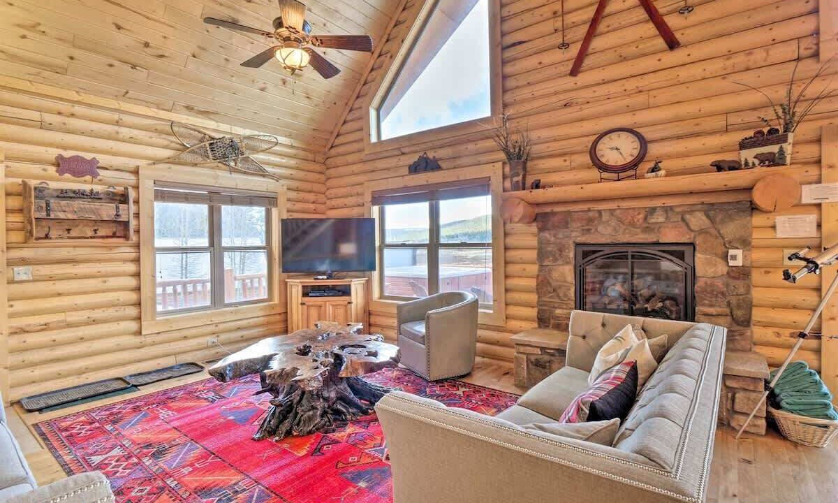 Photo of Livingroom in Alma
