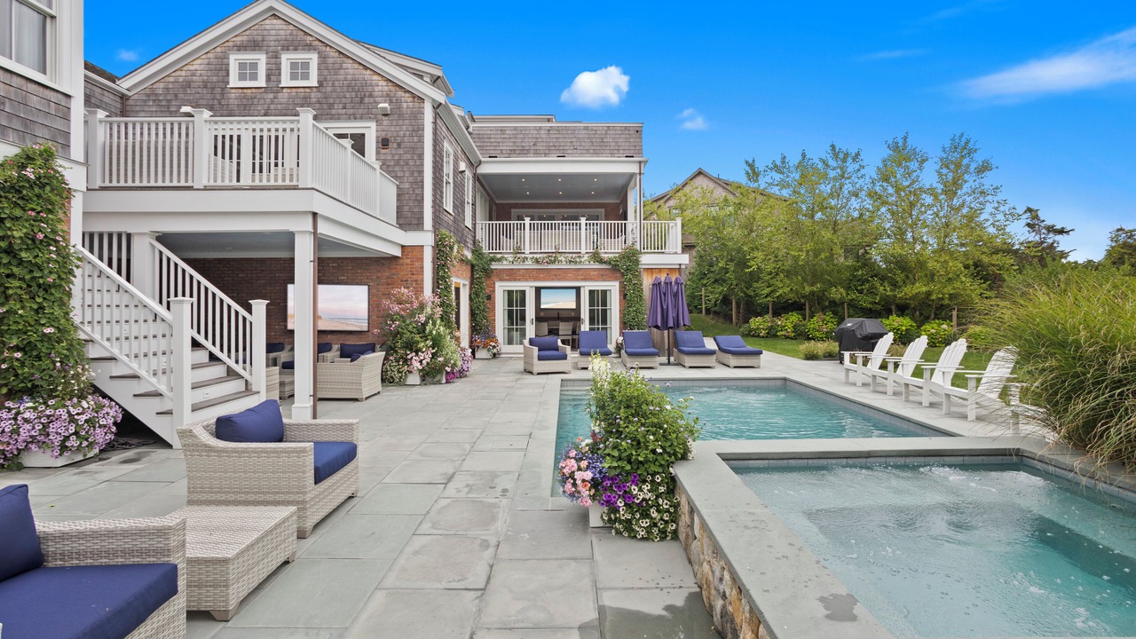 Photo of Outdoor in Nantucket Town