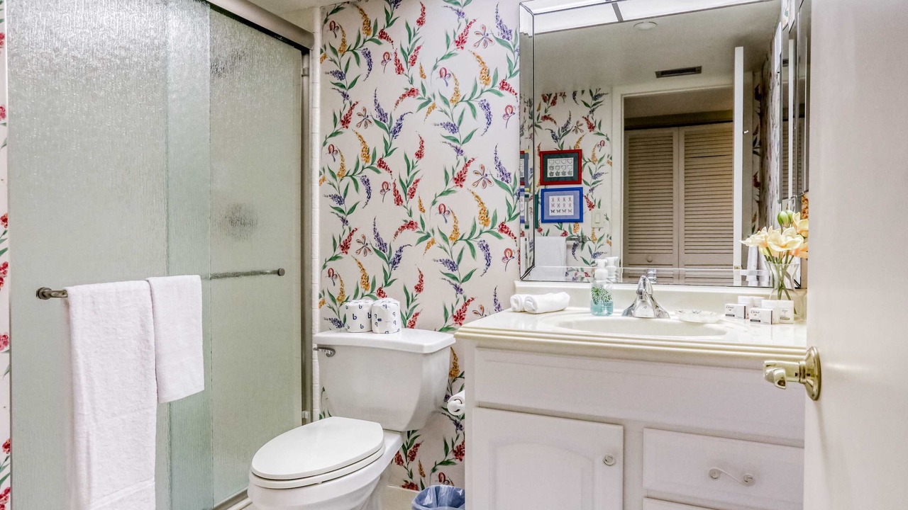 Photo of Bathroom in Sand Key