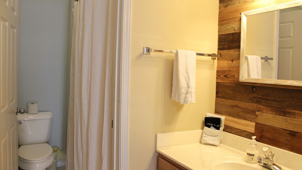 Photo of Bathroom in Sea Trail