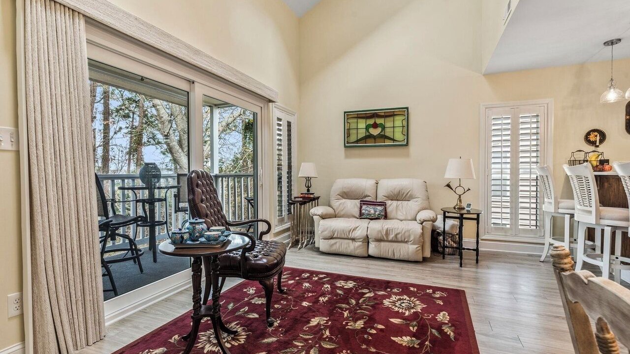 Photo of Livingroom in Little River