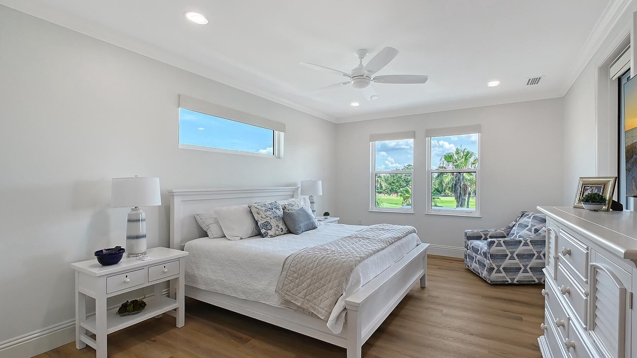 Photo of Bedroom in Longboat Key