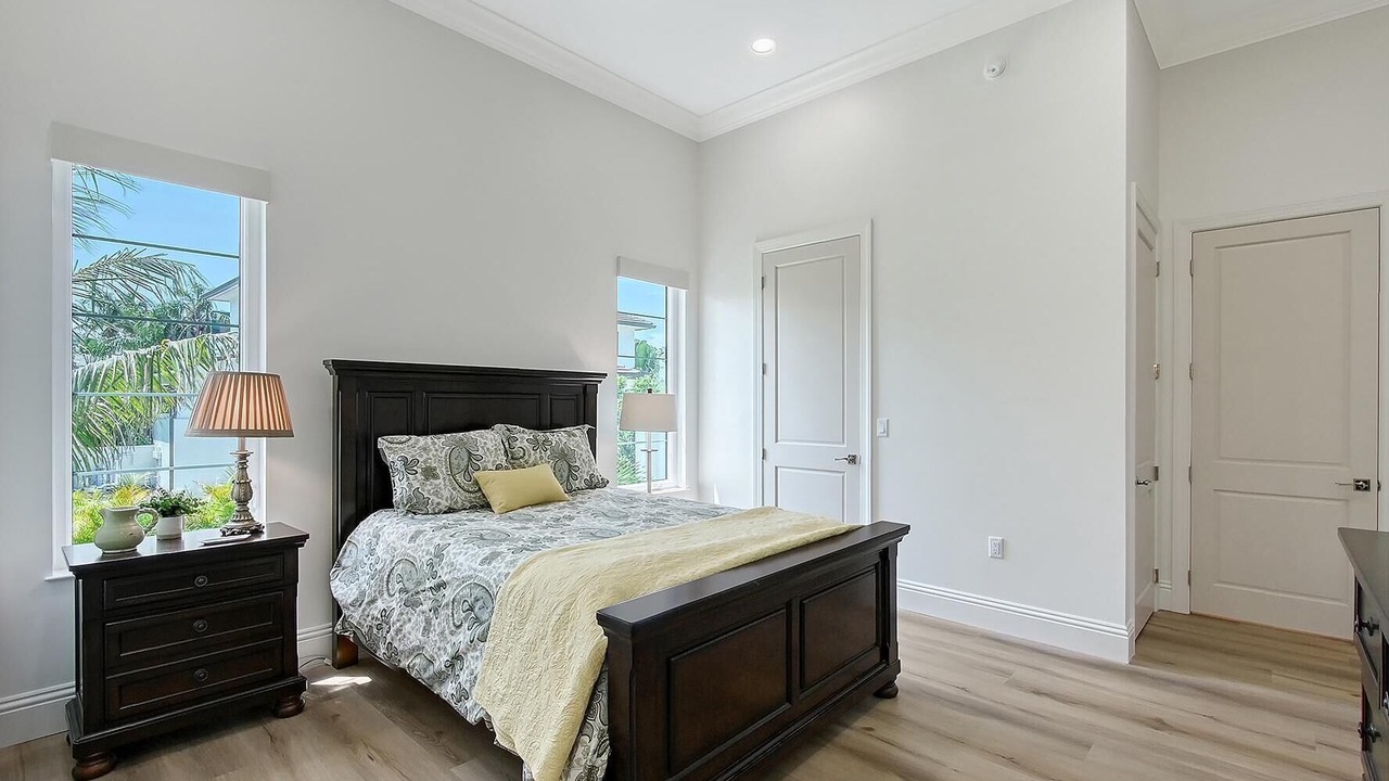 Photo of Bedroom in Longboat Key