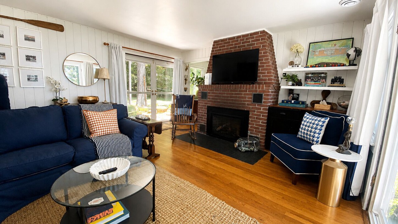 Photo of Livingroom in Fennville