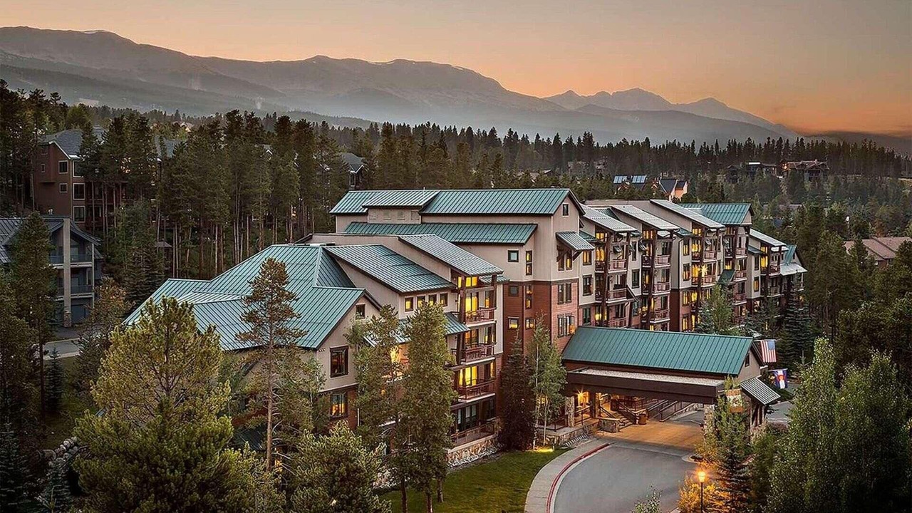 Photo of Outdoor in Peak 9