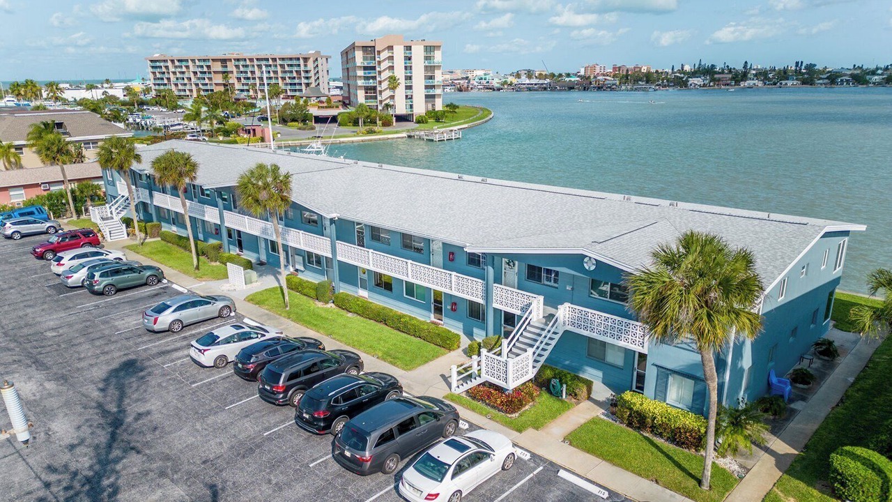 Photo of Outdoor in Capri Isle