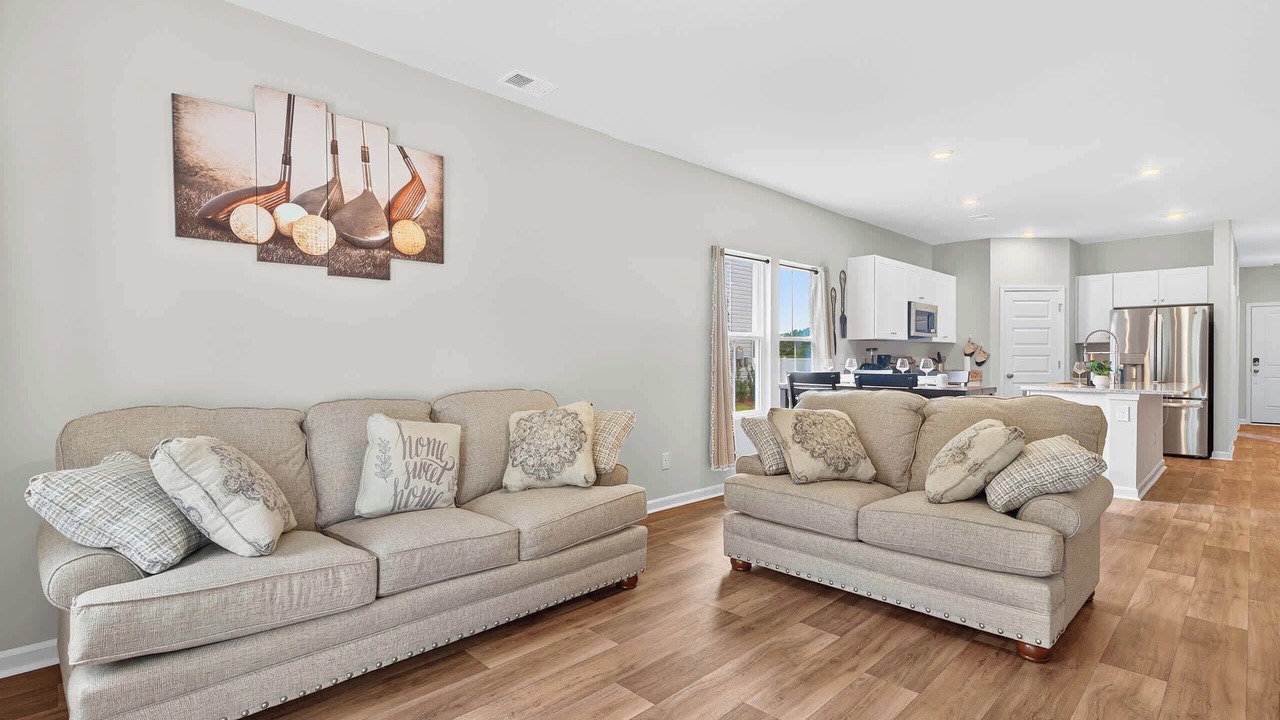 Photo of Livingroom in Ocean Isle Beach