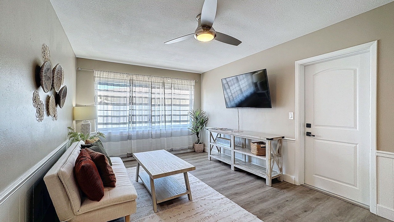 Photo of Livingroom in Clearwater