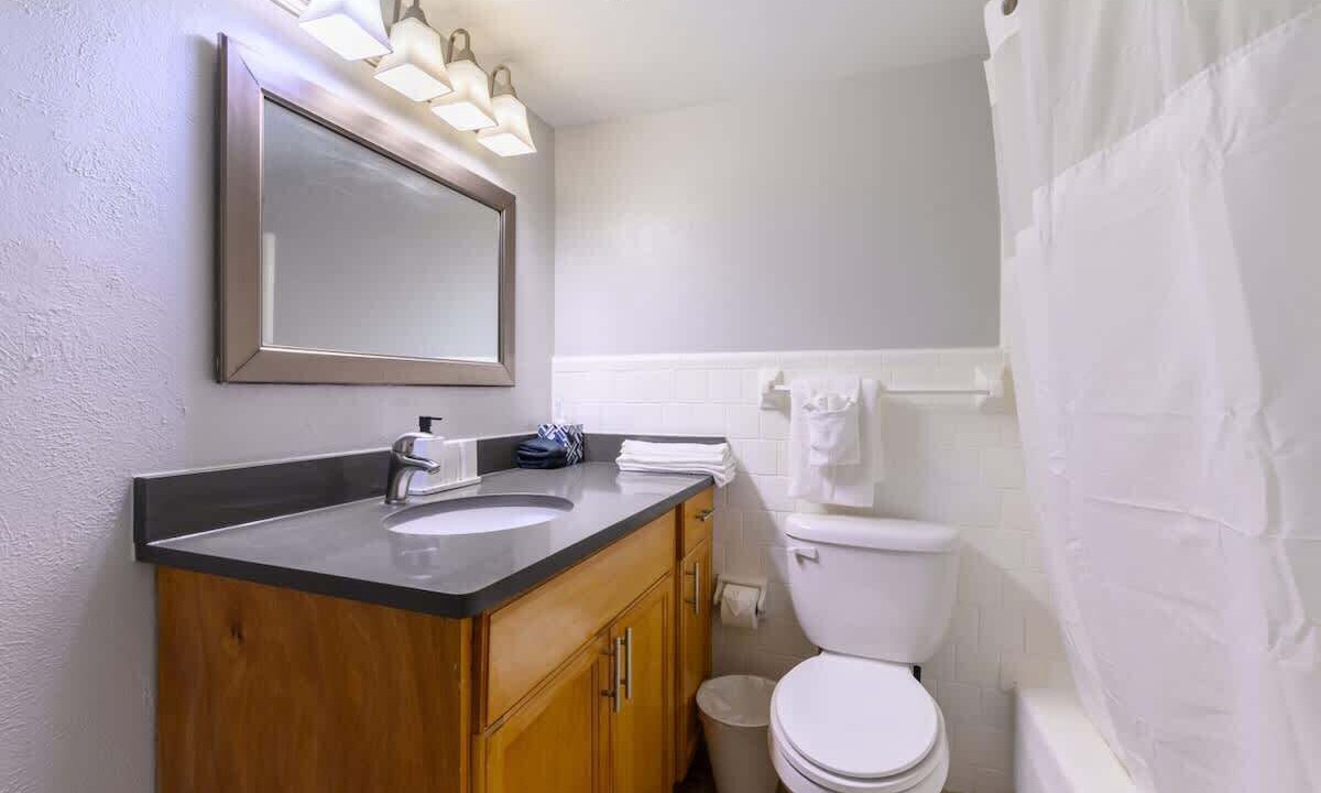 Photo of Bathroom in Beach Park