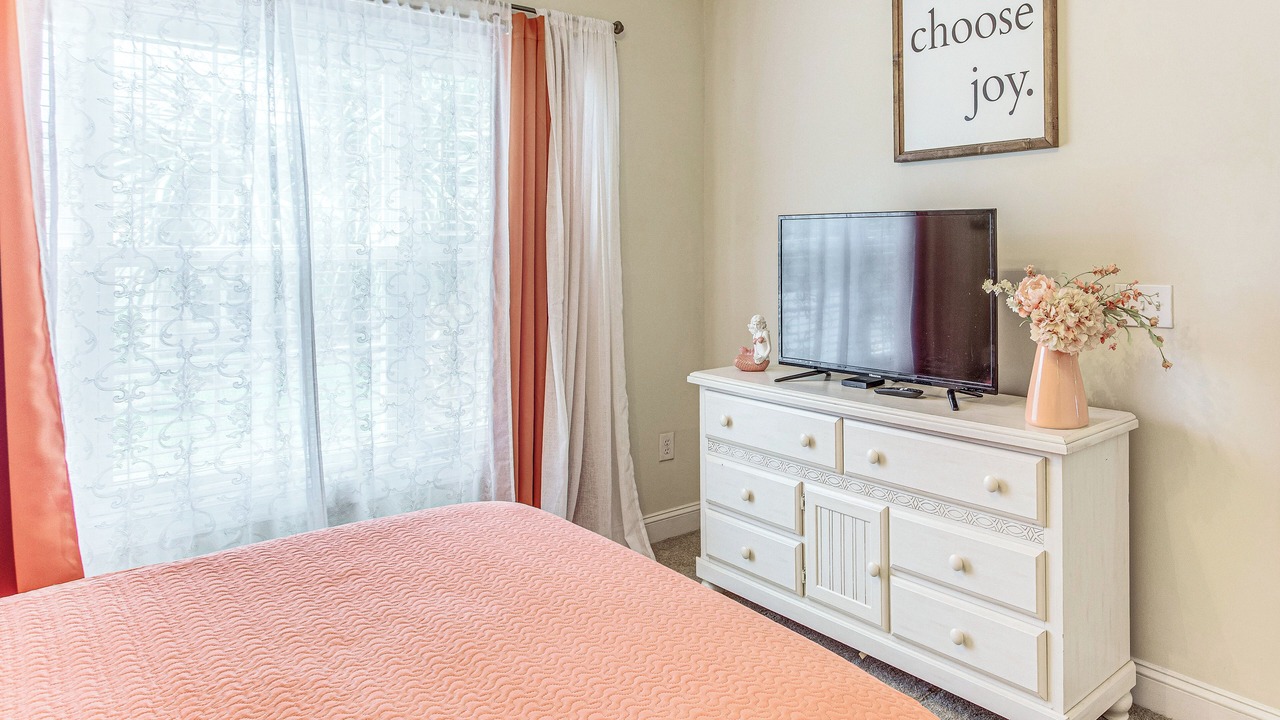 Photo of Bedroom in Little River