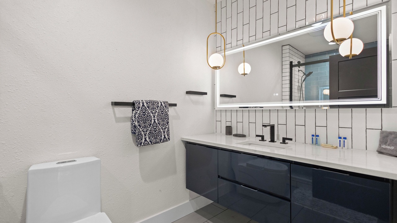 Photo of Bathroom in Central Sarasota