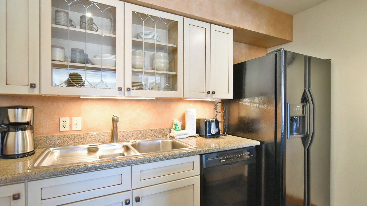 Photo of Kitchen in Four O'Clock