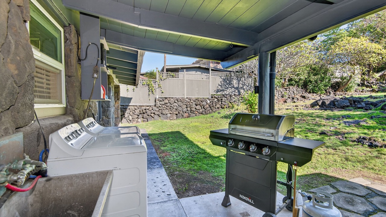 Photo of Patio Balcony in Kahaluu Bay
