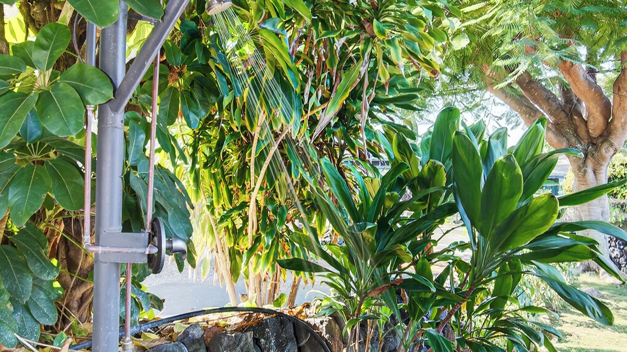 Photo of Outdoor in Kahaluu Bay
