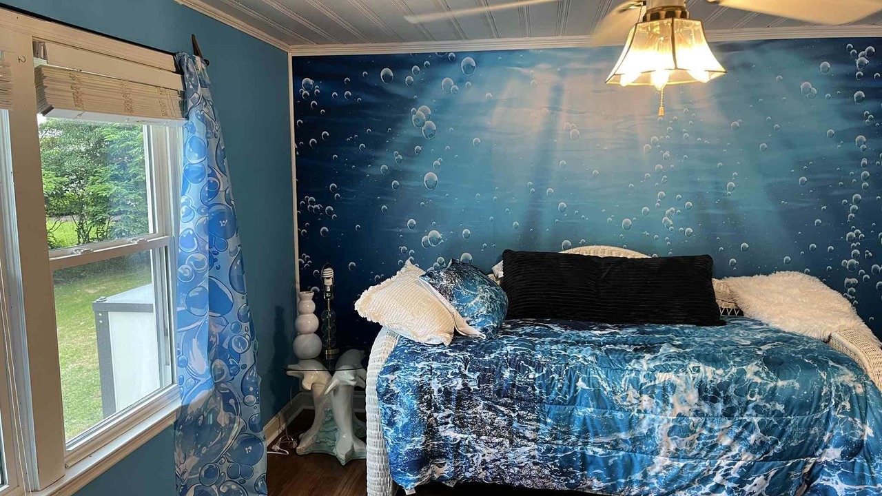 Photo of Bedroom in Little River