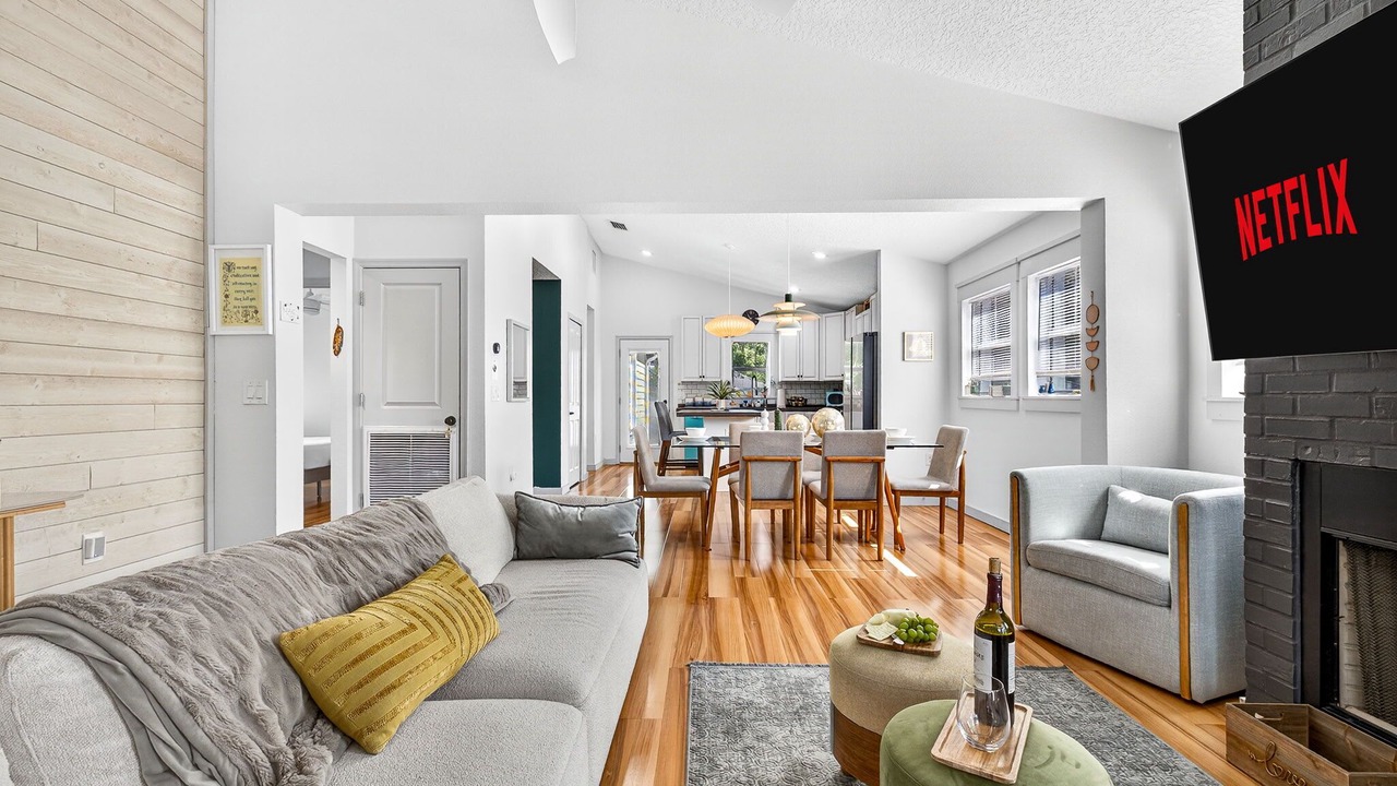 Photo of Livingroom in South Seminole Heights