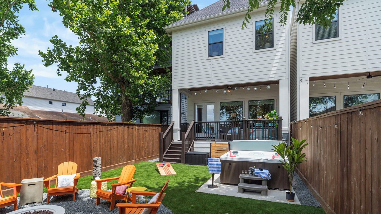 Photo of Patio Balcony in Shady Acres