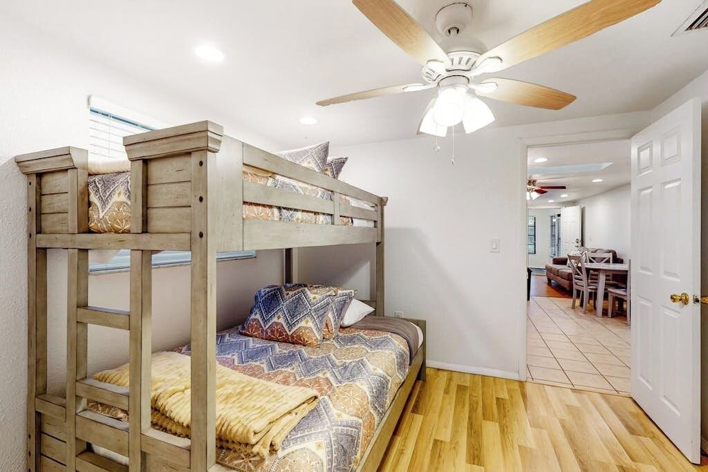 Photo of Bedroom in South Gate Ridge