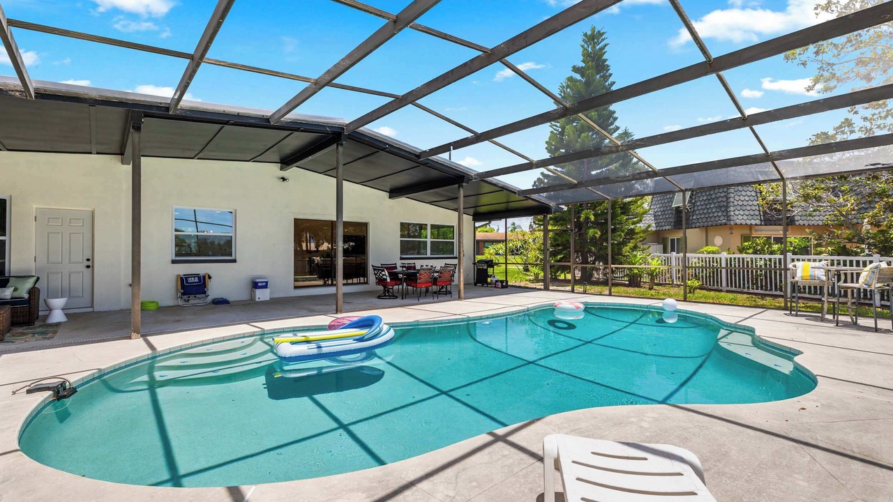 Photo of Outdoor in Harbor Hills