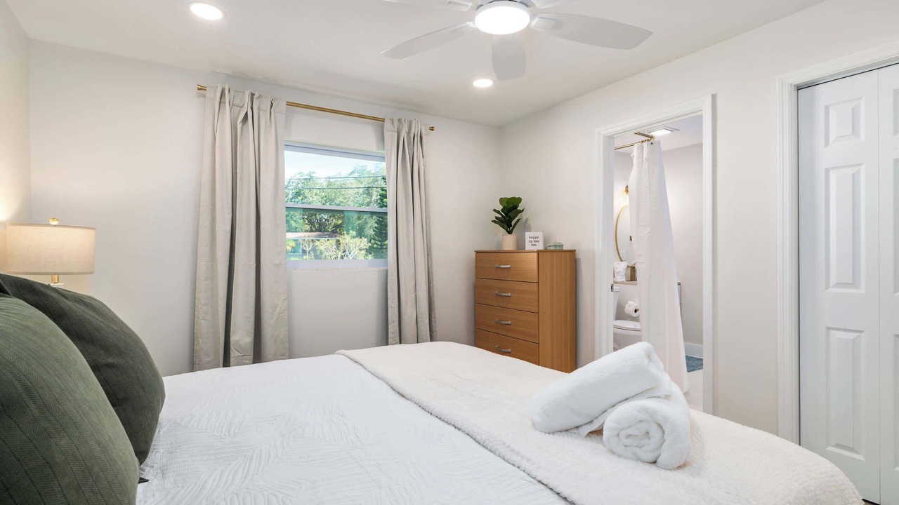 Photo of Bedroom in Harbor Hills