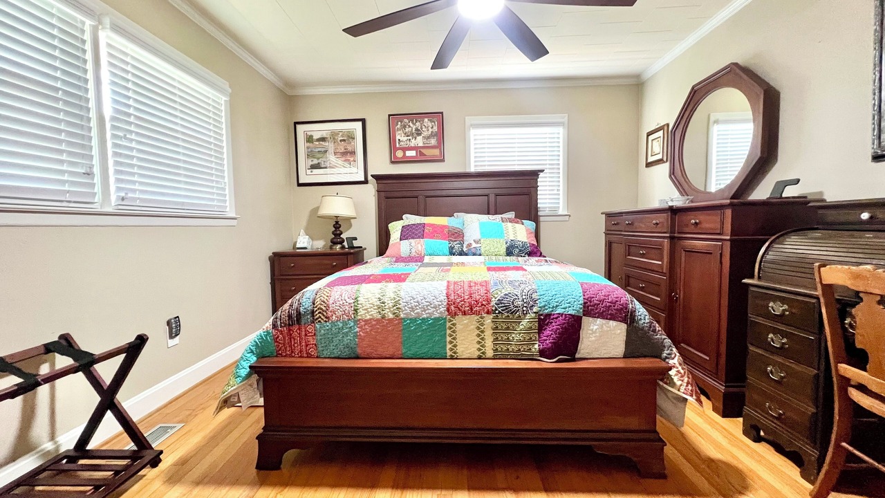 Photo of Bedroom in Sampson County