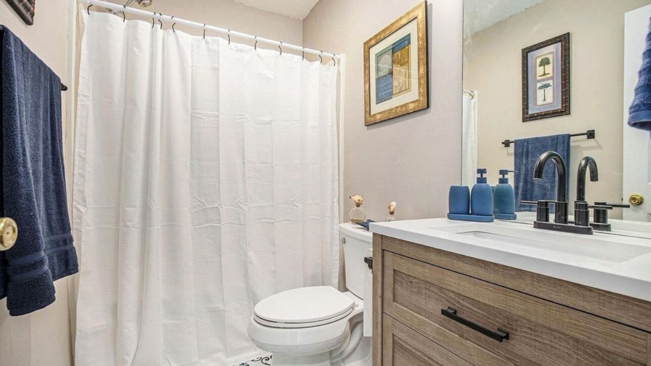 Photo of Bathroom in Longs