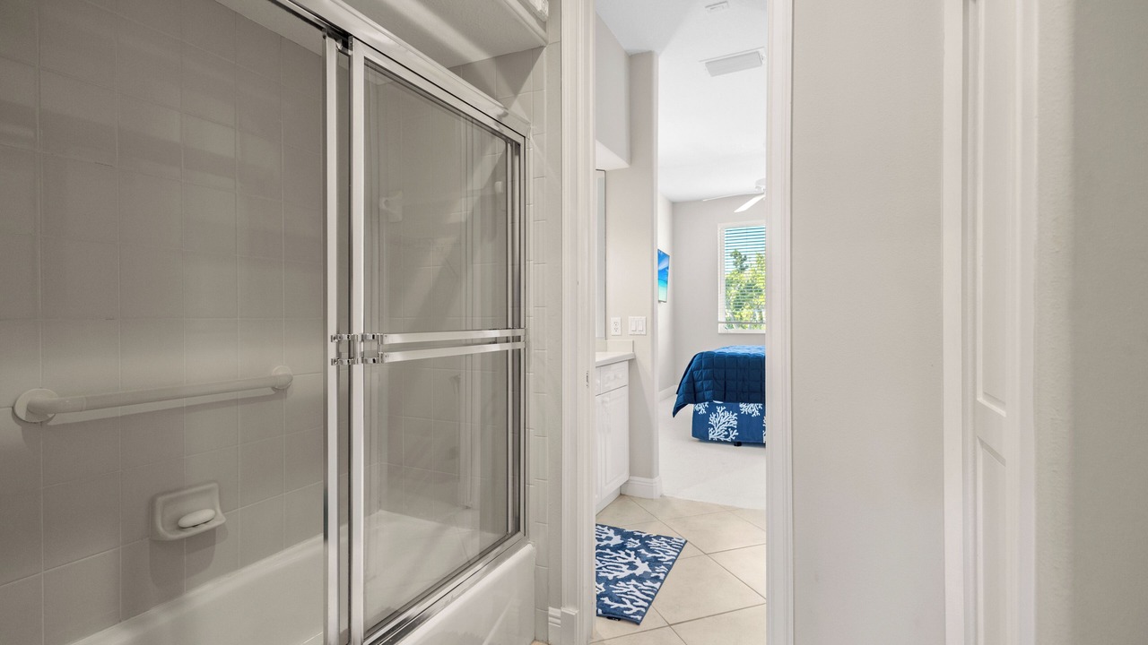Photo of Bathroom in Bay Isles