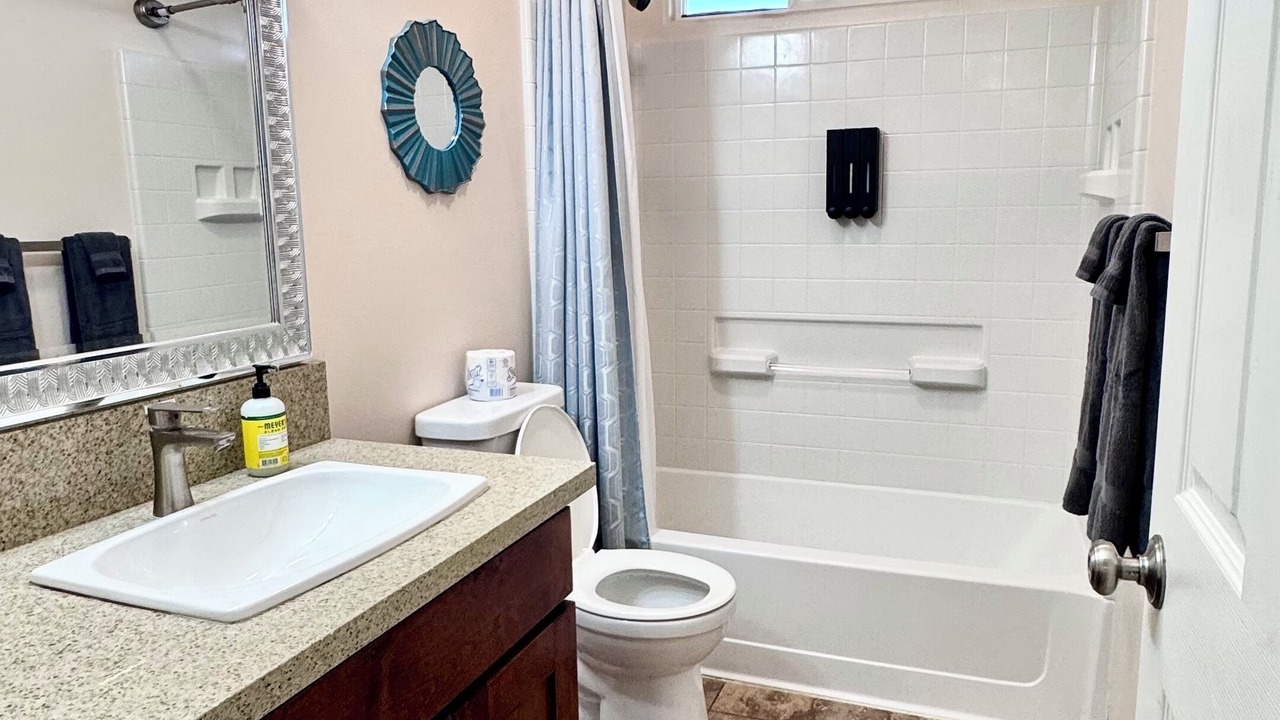 Photo of Bathroom in Keaau