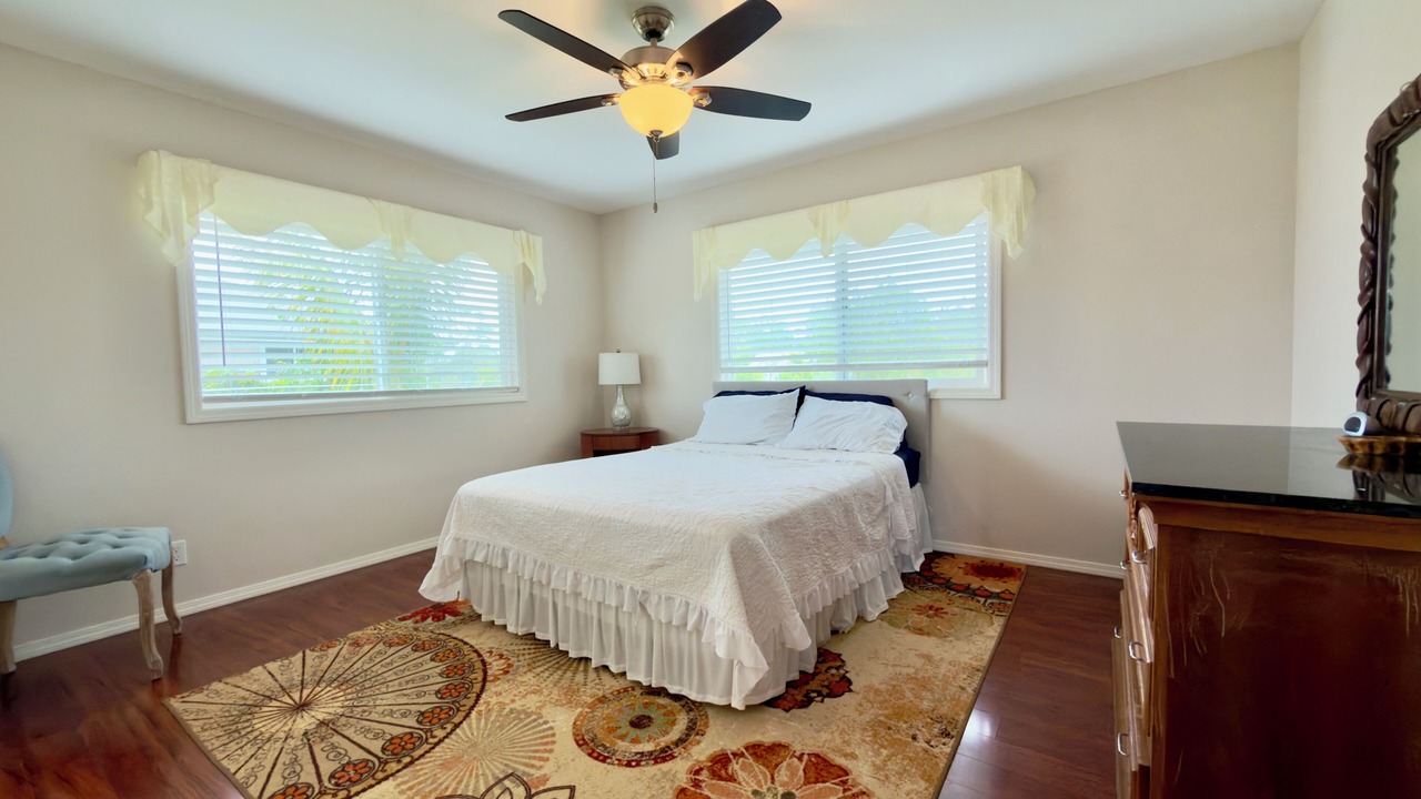Photo of Bedroom in Keaau