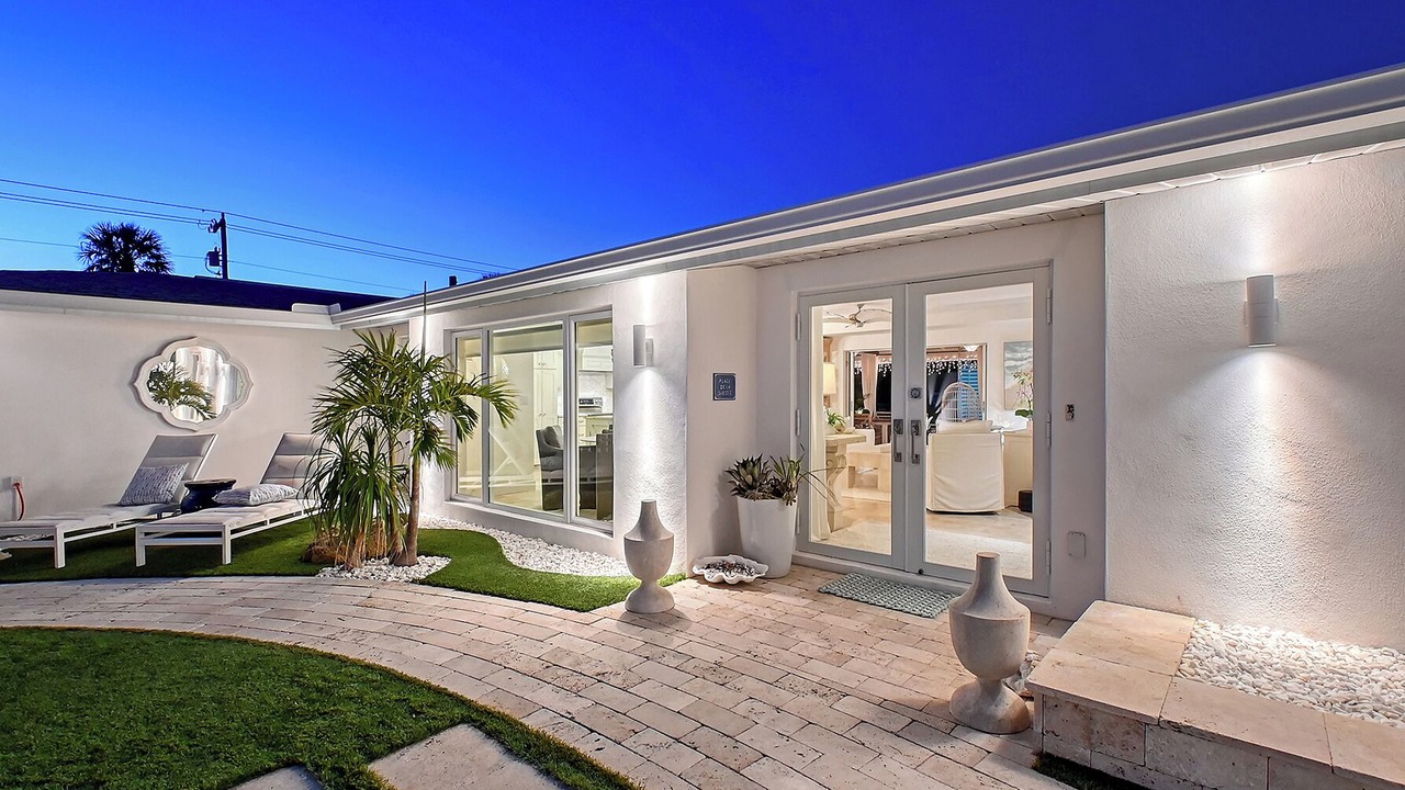 Photo of Patio Balcony in Siesta Key Village