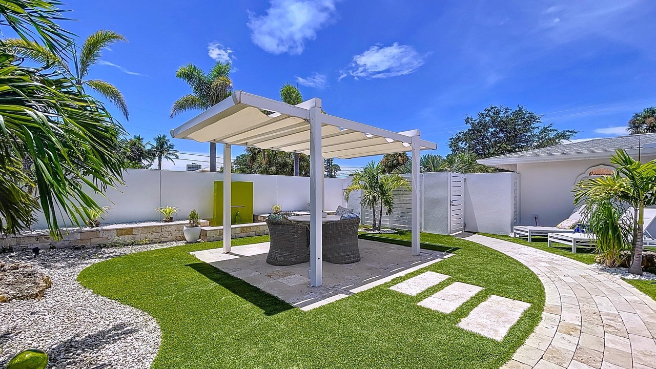 Photo of Outdoor in Siesta Key Village