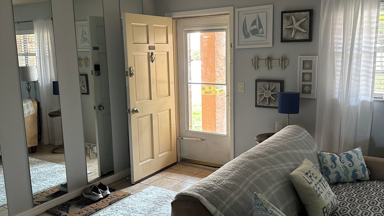 Photo of Livingroom in Largo
