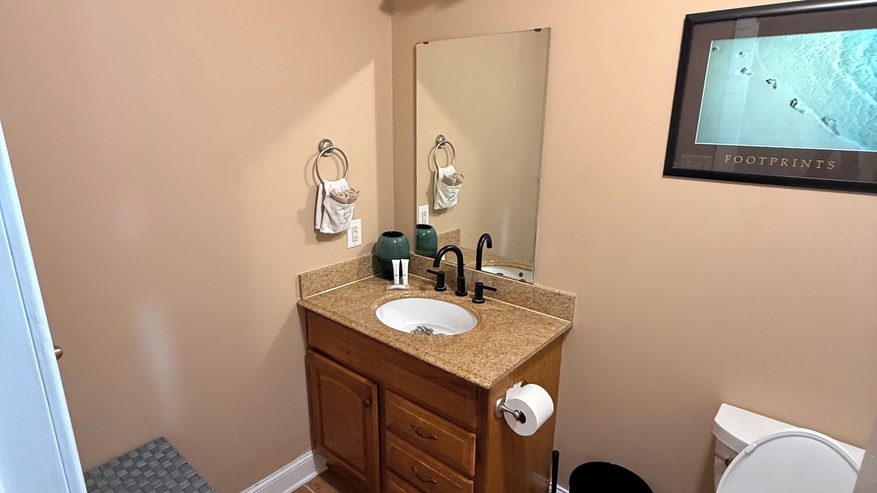 Photo of Bathroom in Rockfish