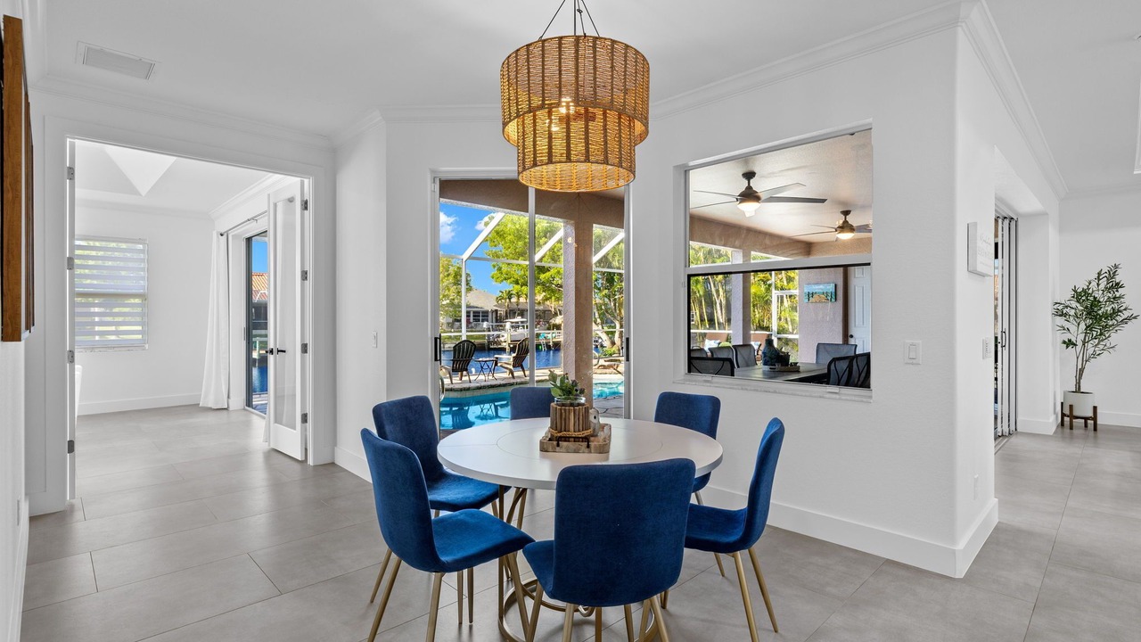 Photo of Livingroom in Pelican