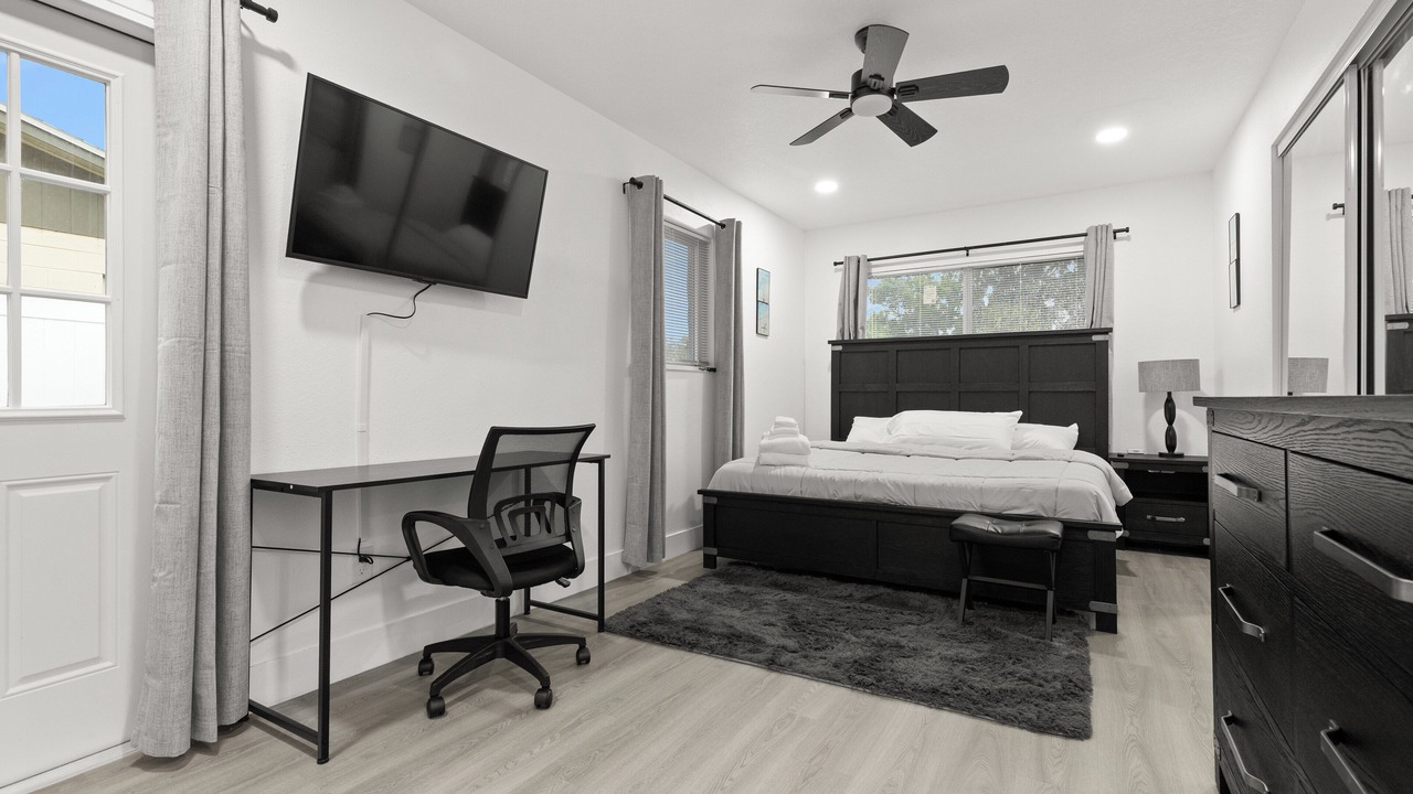 Photo of Bedroom in Anona