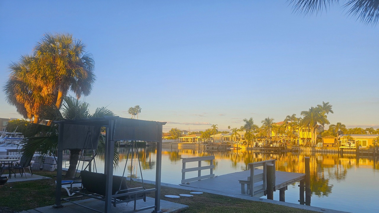 Photo of Others in Capri Isle
