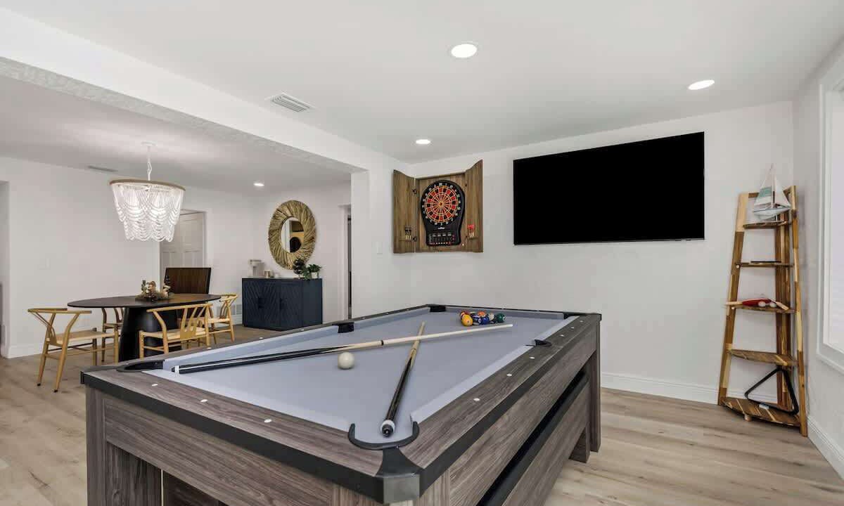 Photo of Bedroom in Harbor Hills