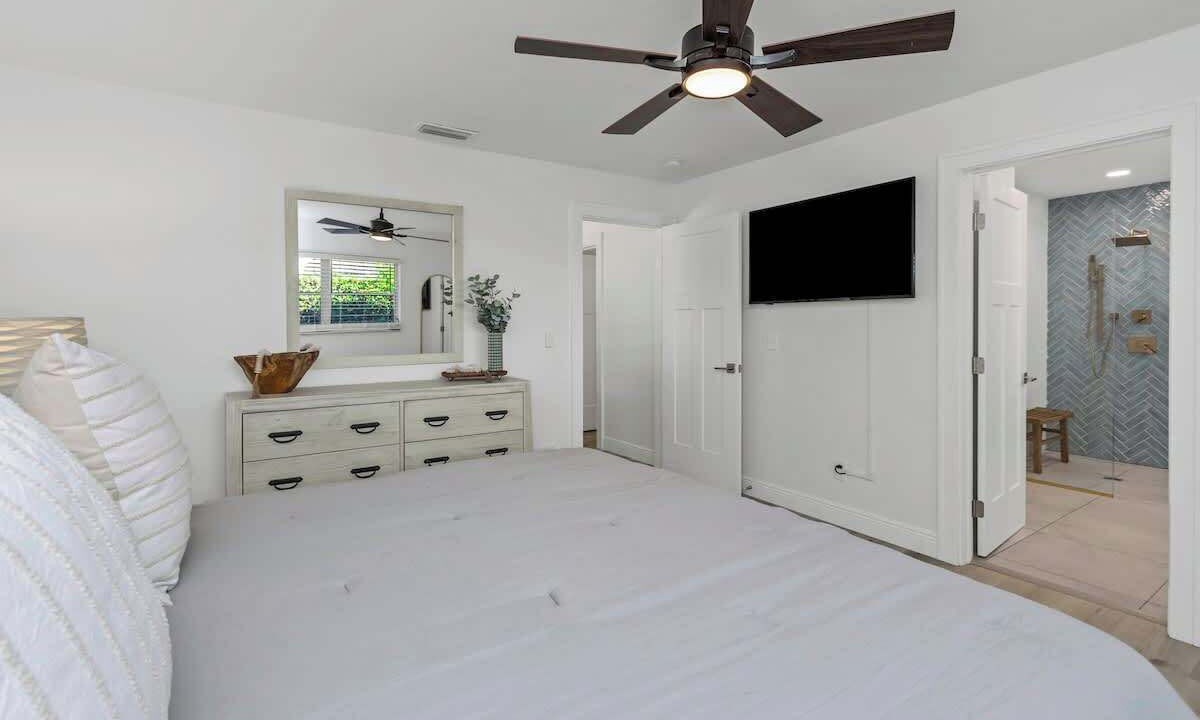 Photo of Bedroom in Harbor Hills