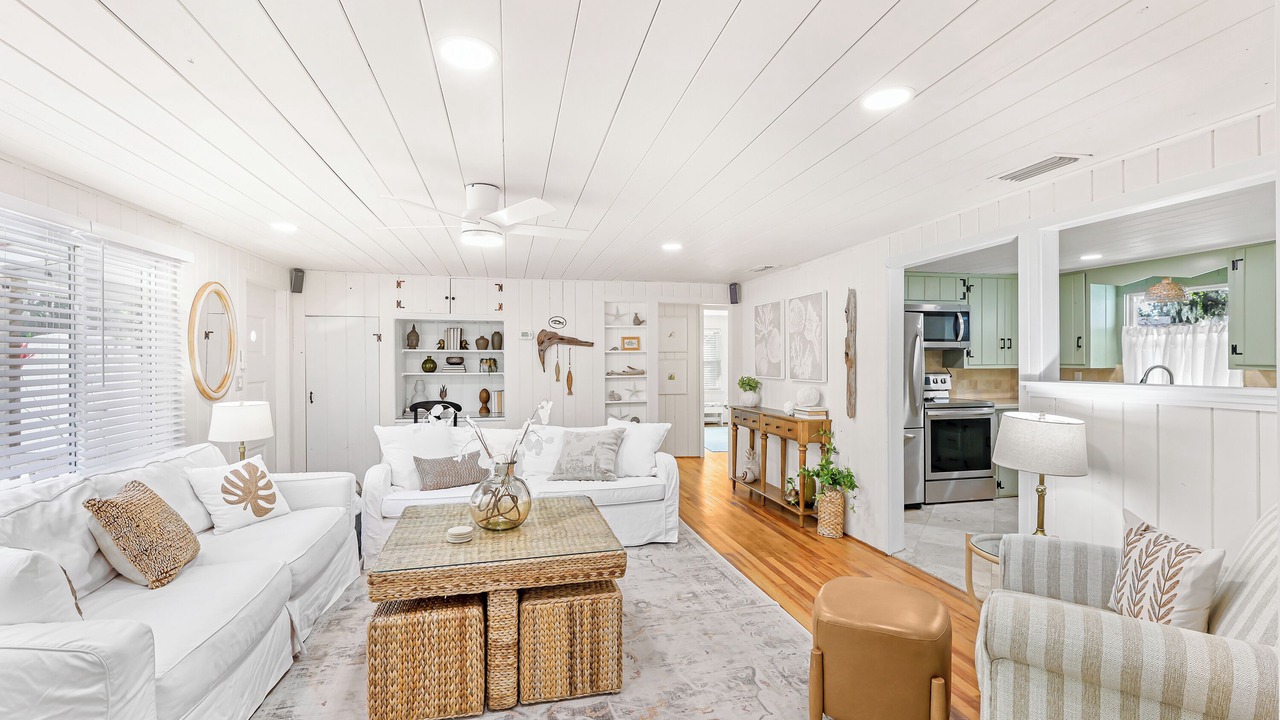 Photo of Livingroom in South Gate Ridge