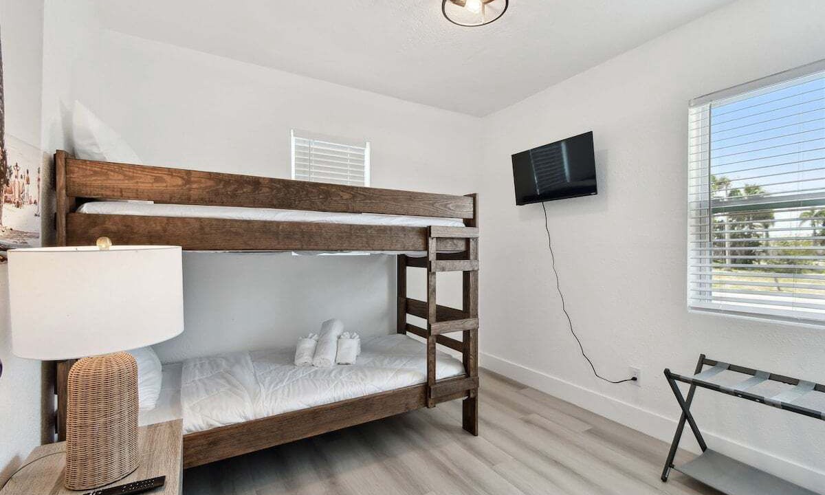 Photo of Bedroom in Treasure Island