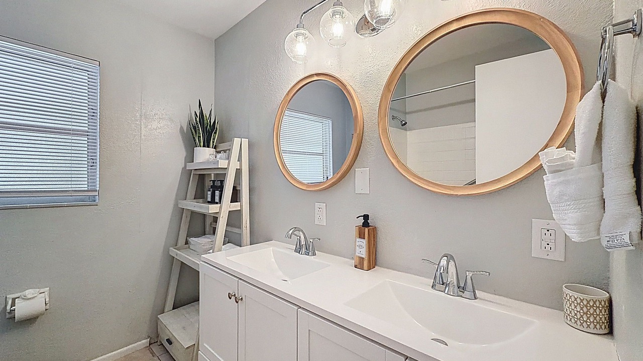Photo of Bathroom in Walsingham