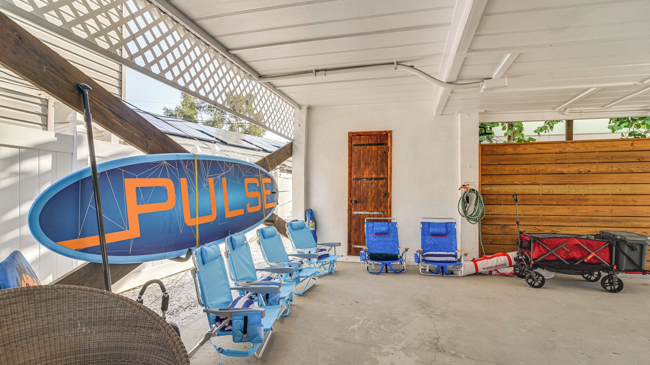 Photo of Patio Balcony in Sunset Beach