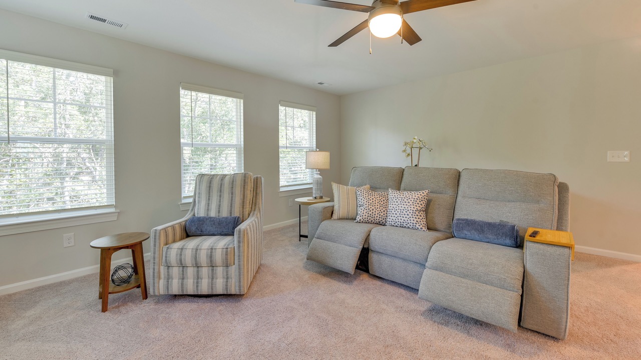 Photo of Livingroom in Shallotte