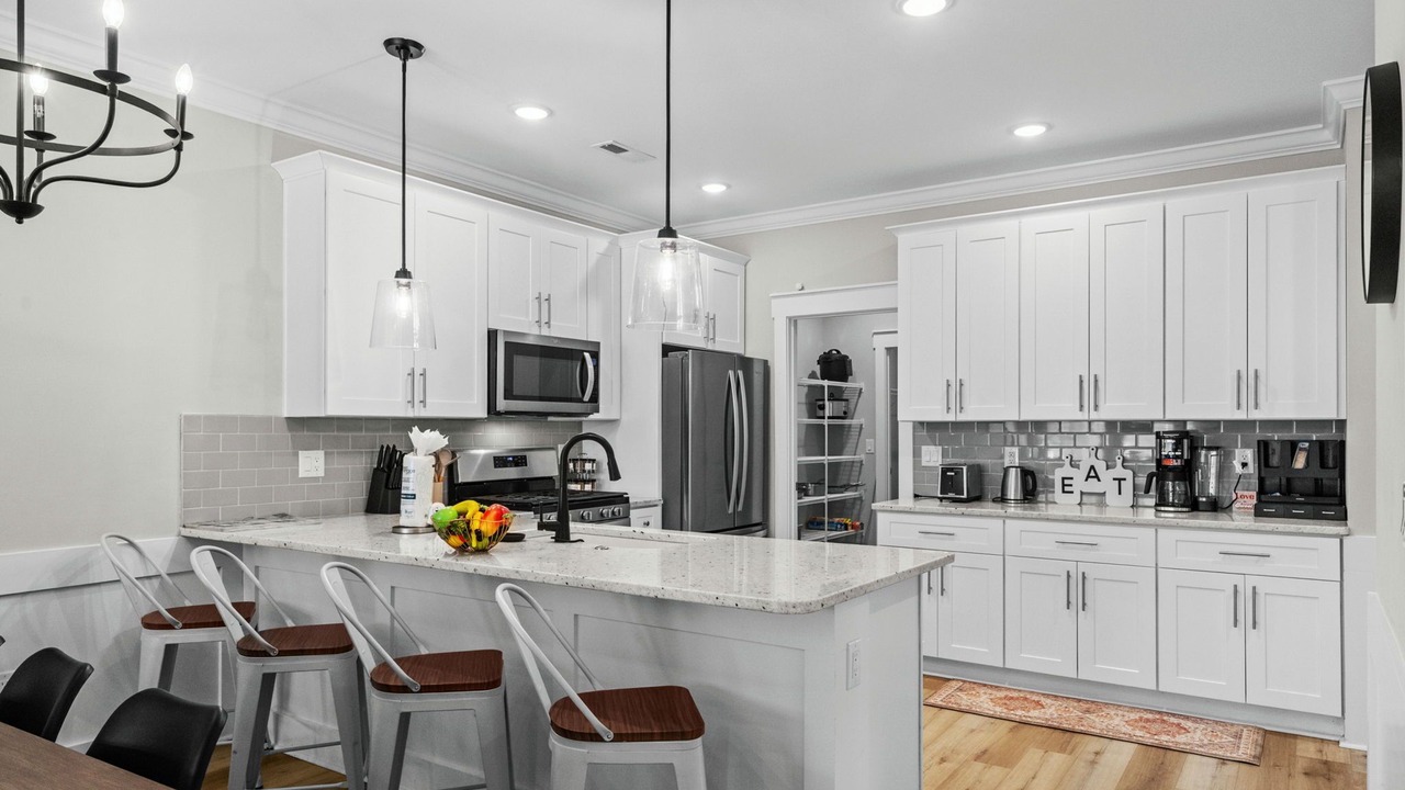 Photo of Kitchen in Longs
