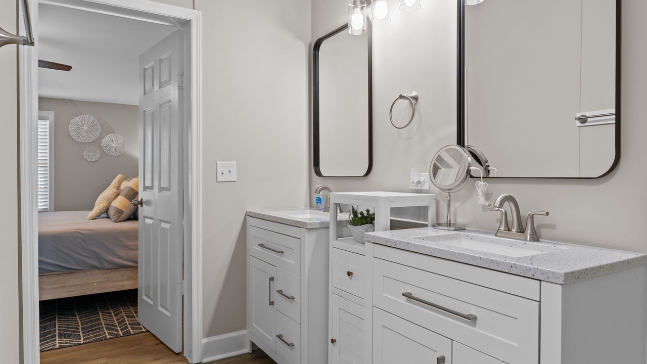 Photo of Bedroom in Shallotte