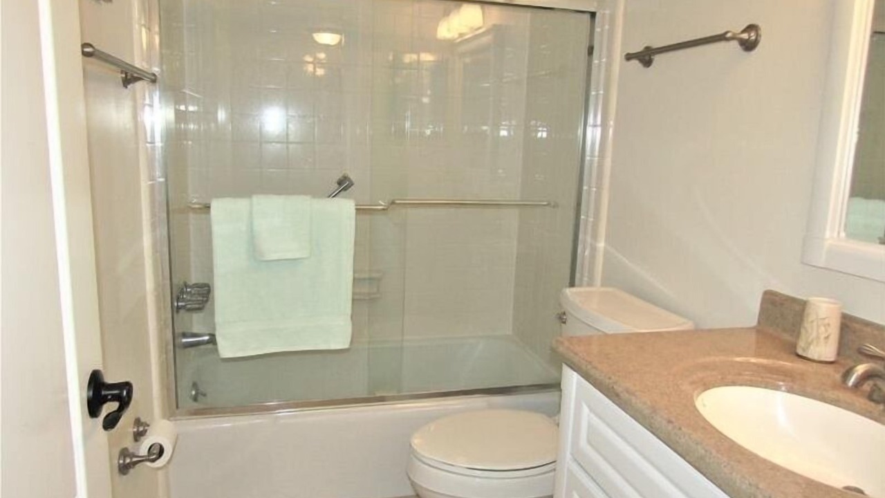 Photo of Bathroom in Longboat Key