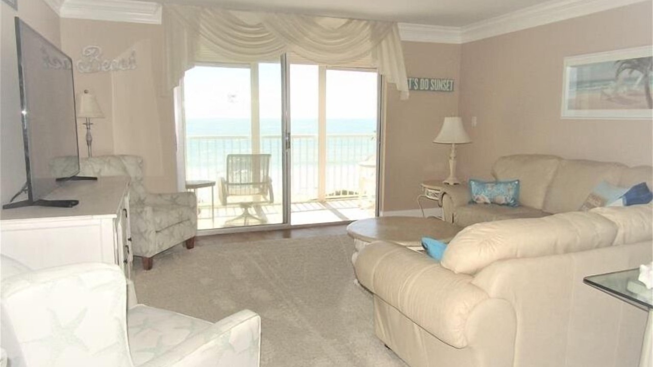 Photo of Livingroom in Longboat Key