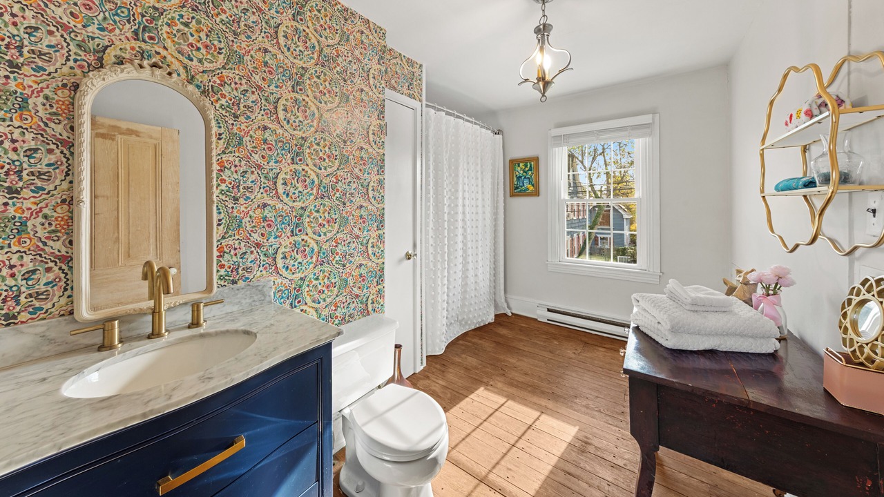 Photo of Bathroom in Milton